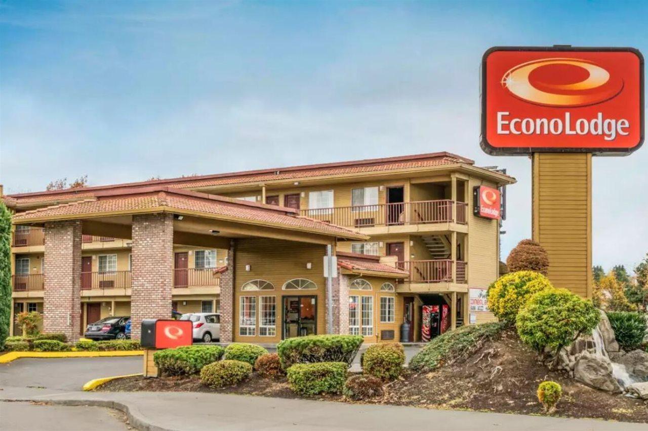 Econo Lodge Portland Airport Extérieur photo